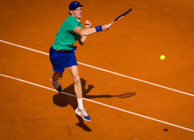 Dù đã đạt nhiều thành công, Jannik Sinner vẫn hướng tới mục tiêu chinh phục Roland Garros và hoàn thiện bộ sưu tập Grand Slam.