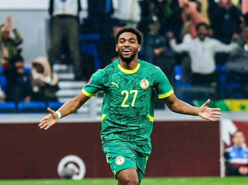 Ibrahim Mbaye mang đến sự kỳ vọng cho hàng công Senegal với tốc độ và khả năng tạo đột biến.